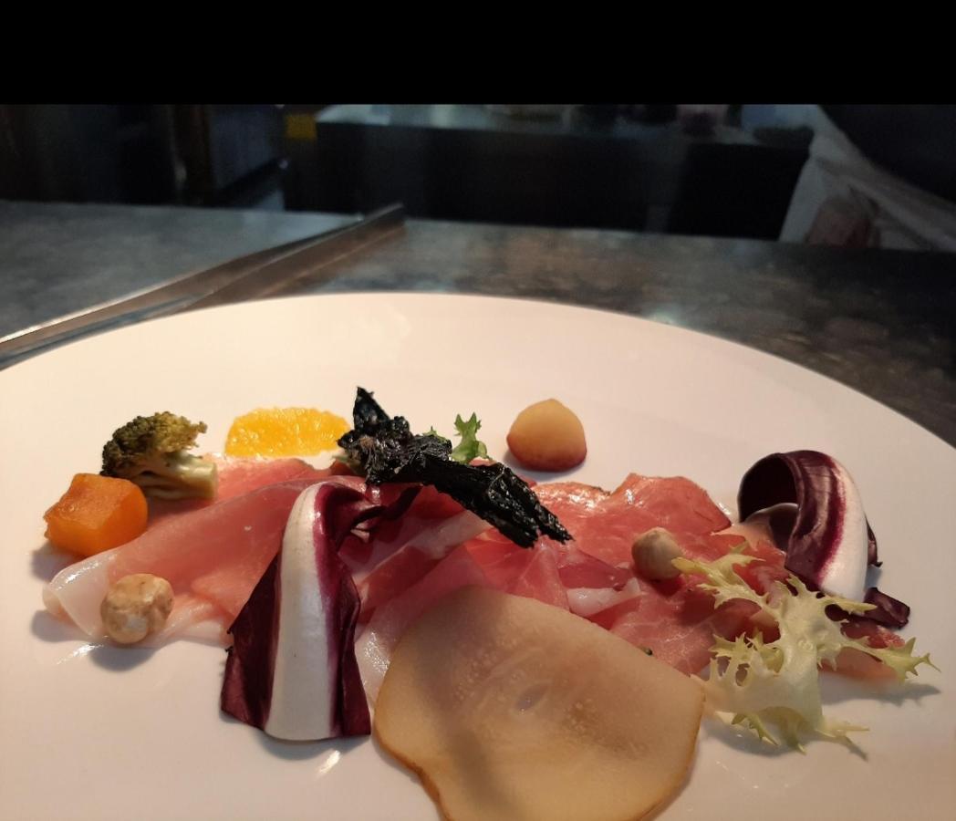 La Locanda Della Staffa Pombia 外观 照片